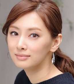 北川景子が整形外科しすぎ 鼻筋 目頭切開の画像を昔の写真と比較 エンタメjoker